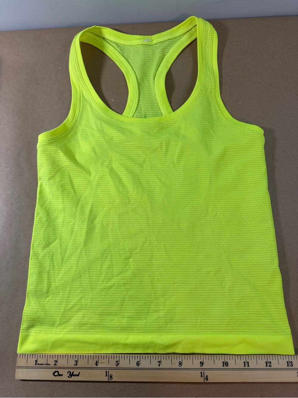 Lululemon swiftly tank yellow size 2 - Picture 7 of 9